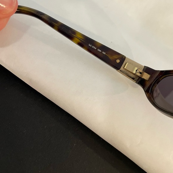 Gucci Women's Tortoise Sunglasses - Picture 4 of 5